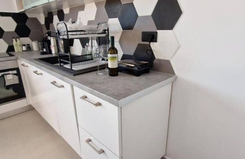 Tsoukaladhes Villa | Villa 'Marianna' with Sea View, Wi-Fi and Air Conditioning