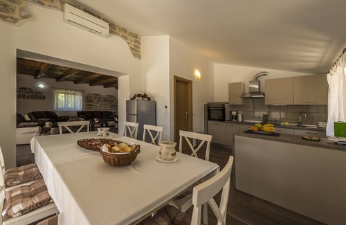 Municipality of Sveti Lovrec Villa | Villa Marija with Private Pool in Klostar