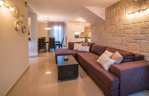 Zidarici Villa | Villa Marina Malinska