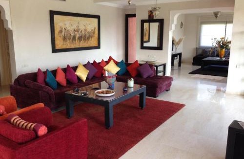 Zaouia Sidi Abdallah Ben Sassi Villa | Villa Marrakech
