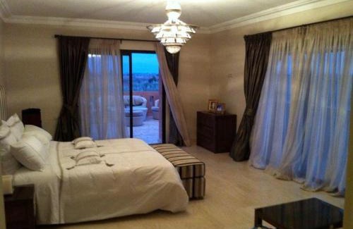 Zaouia Sidi Abdallah Ben Sassi Villa | Villa Marrakech
