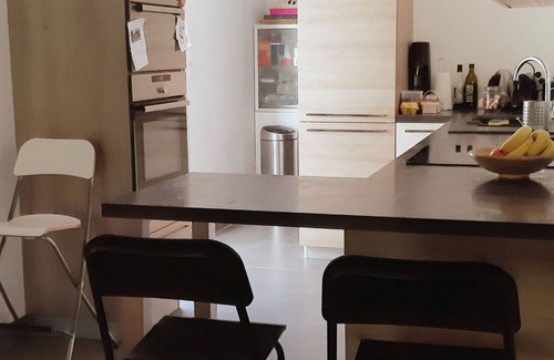 Saint-Mitre House | Villa Marseille with swimming pool, 5 people