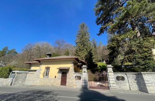 Lanzo d'Intelvi House | Villa Martegani Como
