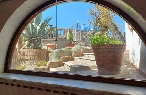 Succhivo Apartment | Villa Martina - "Magnolia" Apartment + Mirto Room