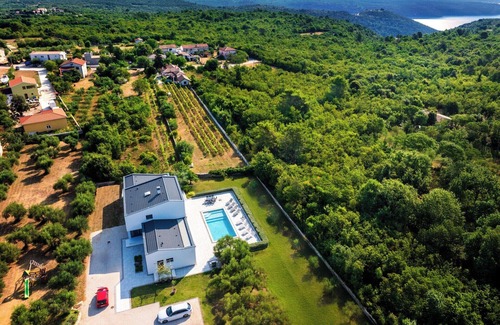 Rakalj Villa | Villa Martincic Residence by Istrabook