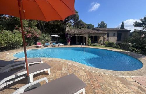 La Croix-Valmer Villa | Villa Mas Baladou by Interhome