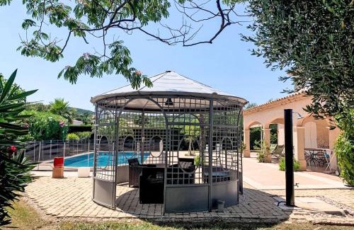 Saint-Aygulf Villa | Villa Massenet by Interhome