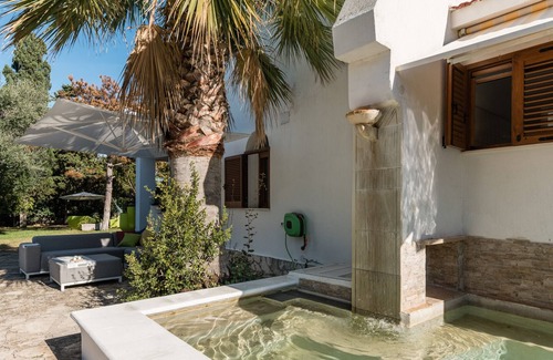 Rosa Marina Villa | Villa Massimo con giardino by Wonderful Italy