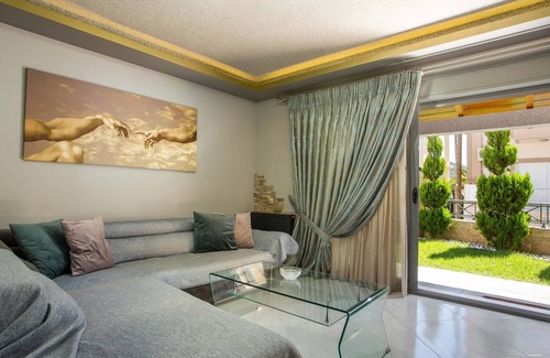 Pastida Villa | Villa Maxim
