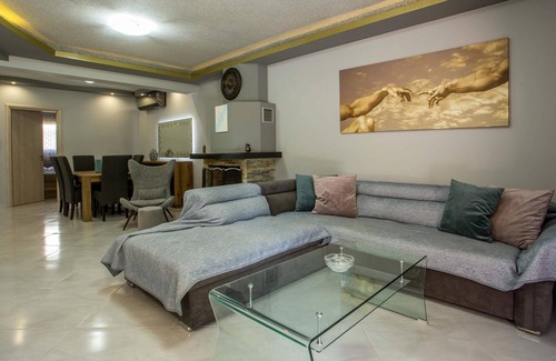 Pastida Villa | Villa Maxim