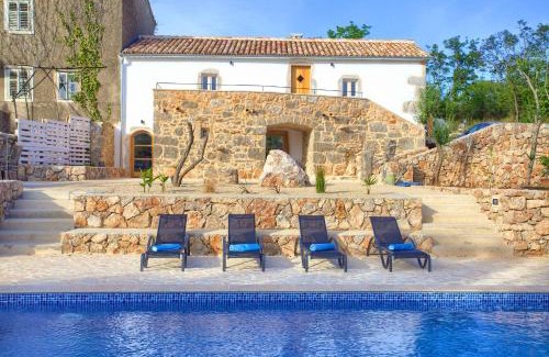 Gostinjac Villa | Villa MAY