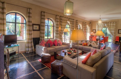 Annakhil Villa | Villa MAZITA with private pool in Marrakech Palm grove