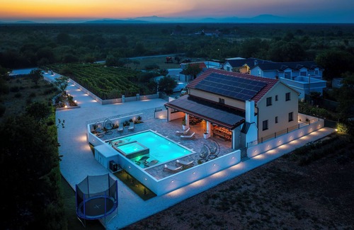 Oklaj House | Villa Meden Dol (V9142-K1) - Rupe