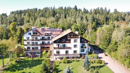 Rabka Bed & Breakfast | Villa MEDICA z basenem