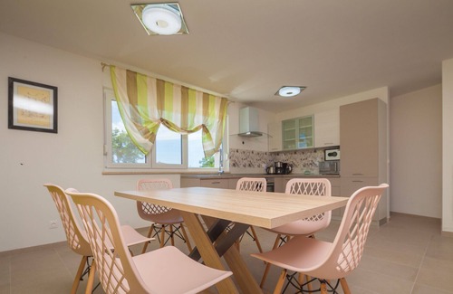 Liznjan House | Villa Mediteran Liznjan home with private pool in Istrian