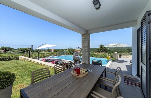 Selina Villa | Villa Meli