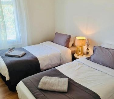 Bannay House | Villa Mel's