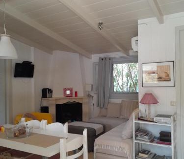Agios Ioannis House | Villa Menta