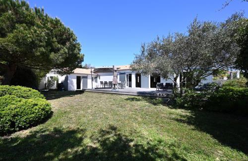 Sainte-Marie-de-Re Villa | Villa Mer 4 Etoiles - 90 M de la mer Sea and Mountain Pleasure