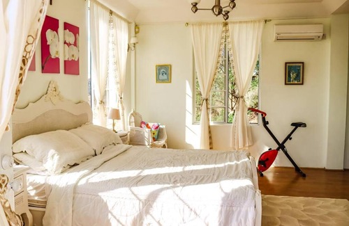 Gros Islet Apartment | Villa Mì'KELE- Hilltop Villa with Amazing Views