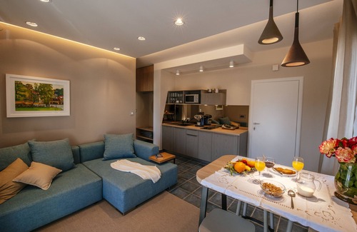 Sukosan Apartment | Villa Mirakul