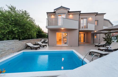 Pakostane Apartment | Villa ML