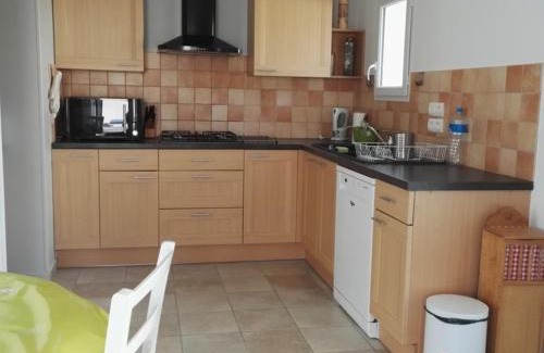 La Faute-sur-Mer House | Villa Moderne et Calme, Proche Plage, Centre-Ville, 6 Pers., Jardin, Tout Confort - FR-1-476-87