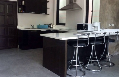 Patong Villa | Villa Moderne vue mer sur les Hauteurs de Patong