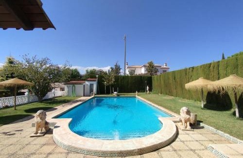 Otura House | Villa Molinos