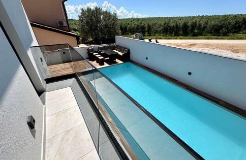 Crveni Vrh Villa | Villa Monte R+Luxury