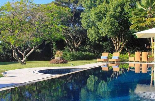 Paynes Bay Villa | Villa Moon Dance | Near Ocean - Located in Wonderful Sandy Lane with Private Pool