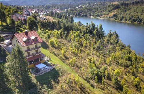 Fuzine Apartment | Villa MOYA