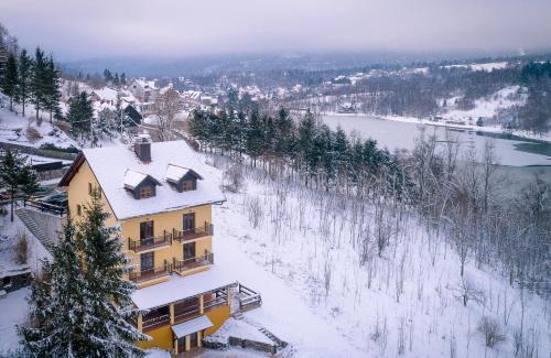 Fuzine Apartment | Villa MOYA