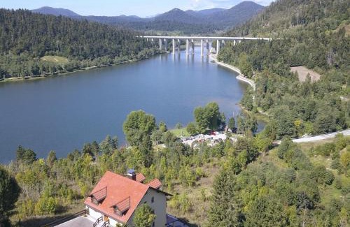 Fuzine Apartment | Villa MOYA