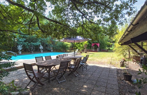 Merignac House | Villa 'Namasté' with Private Pool, Private Terrace and Wi-Fi