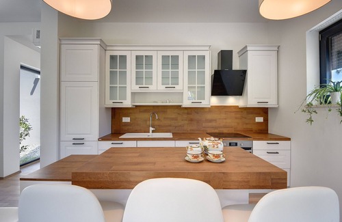 Vintijan Villa | Villa Nauta - beautiful ground floor villa for 4 people with playground & sauna Pula