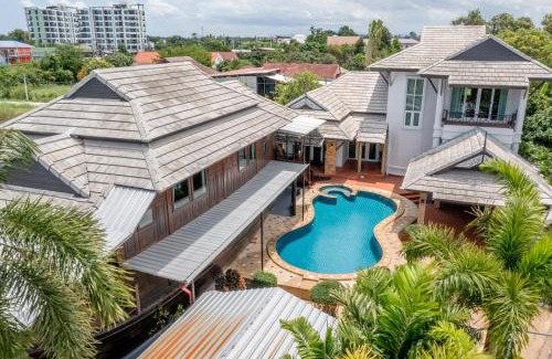 Nong Pla Lai Villa | Villa Nautica Pattaya