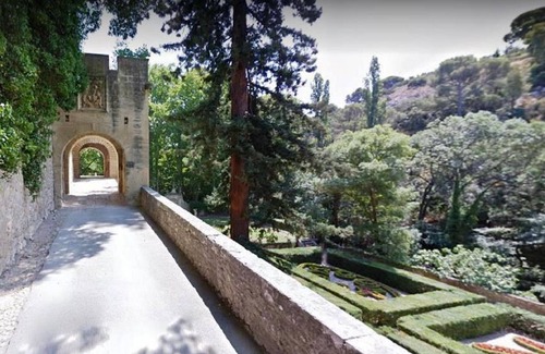 Lambesc Villa | Villa near Aix-en-Provence, private pool, 6 bedrooms, sleeps 12.