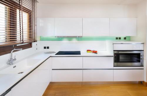 Corfu Town Villa | Villa Nera