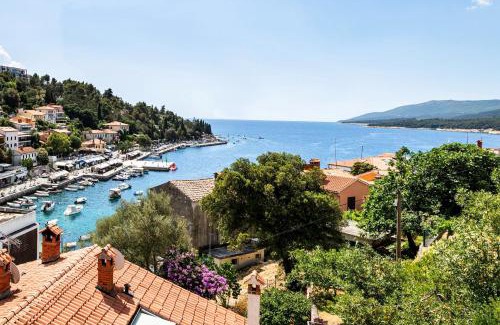 Rabac Apartment | Villa Nina - Apartments with pool near the sea