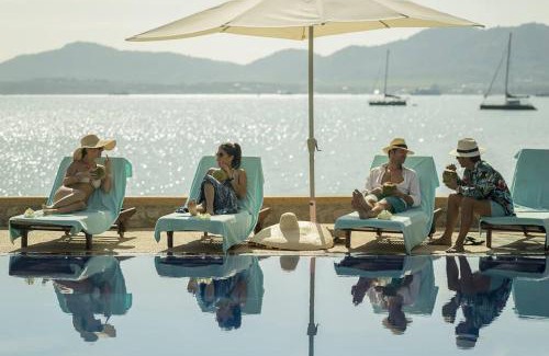 Wichit Villa | Villa Nirvana - Beachfront Tropical Chic 4BR Haven in Cape Panwa, Phuket