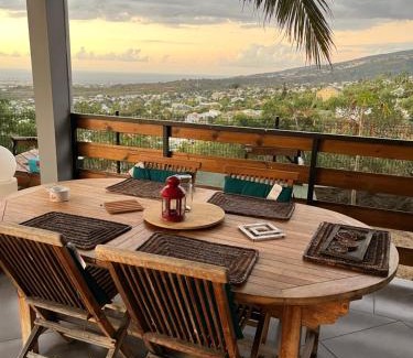 Saint-Paul House | Villa Nirvana