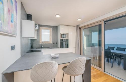 Njivice Apartment | Villa Njivice Apartment Ema