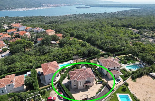 Kornic House | Villa NOAH (5*) ; Stone house, heated indoor pool, jacuzzi, sauna, fitness room