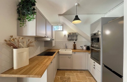 Deauville City Centre Villa | Villa normande -les Crapauds Fous - close to Deauville town center and beach