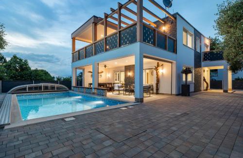 Milcetici Villa | Villa Novum