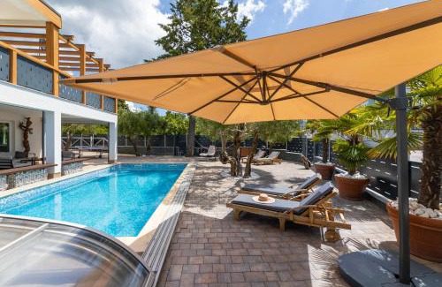 Milcetici Villa | Villa Novum