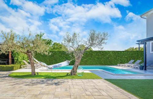 Bibici Villa | Villa Oasi Verde