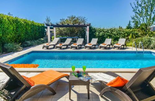 Stokovci Villa | Villa Olive Tree by Villa Plus