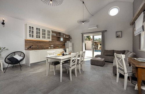 Smilcic Villa | Villa Oliveto with pool